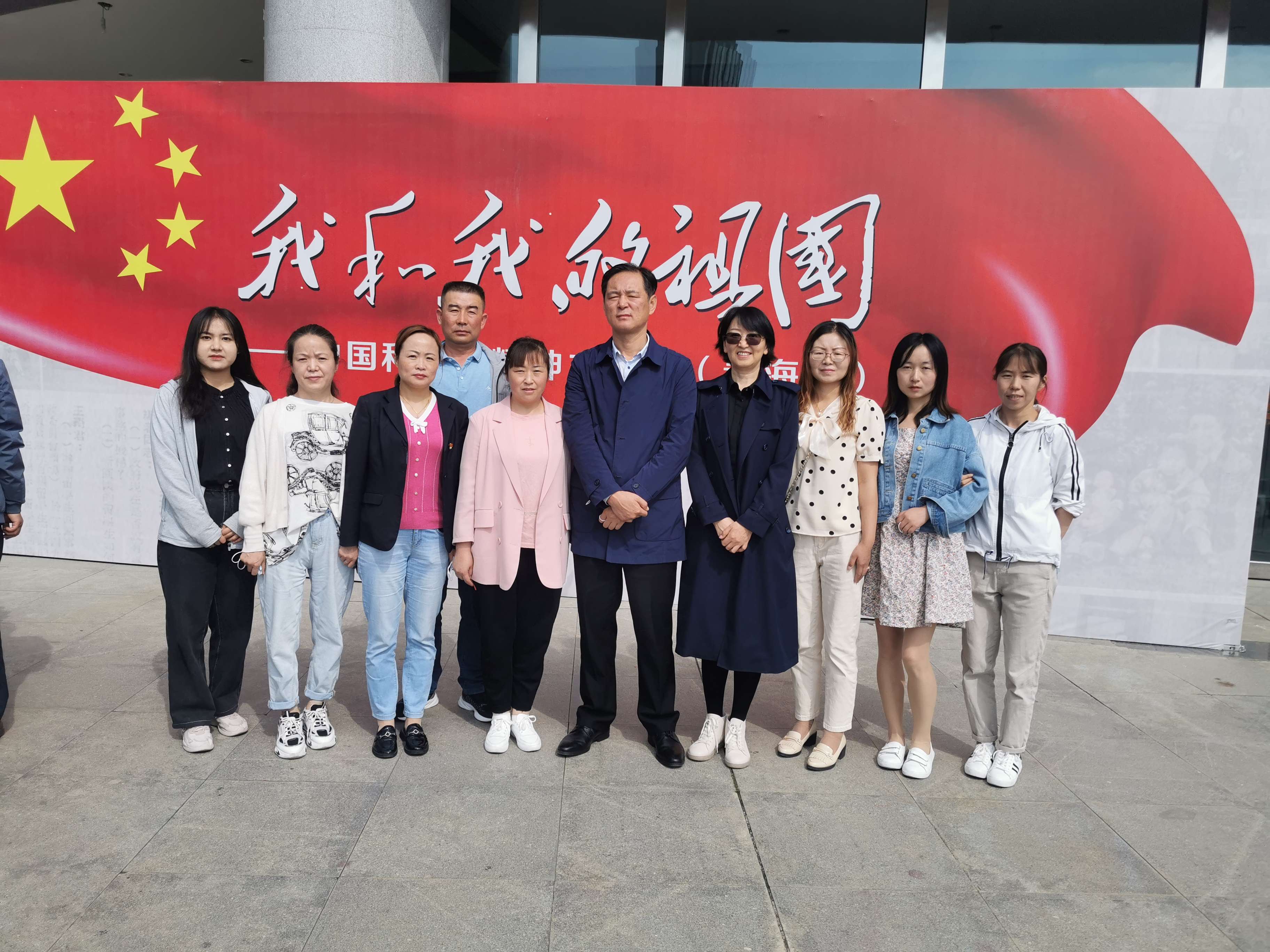 1631520275226150.jpg 參觀主題展1.jpg